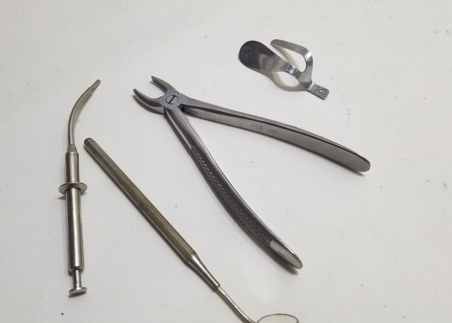 ANTİKA DİŞÇİ ALETLERİ LOTU