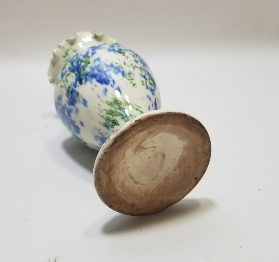 NADİR RENKTE EL BOYAMA İŞÇİLİKLİ ANTİKA KÜTAHYA VAZO