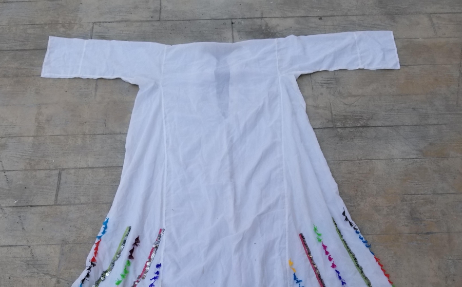 ÜZERİ HAYAT AĞAÇLI VE İŞLEMELİ ANTİKA PULLU GELİN İÇLİĞİ