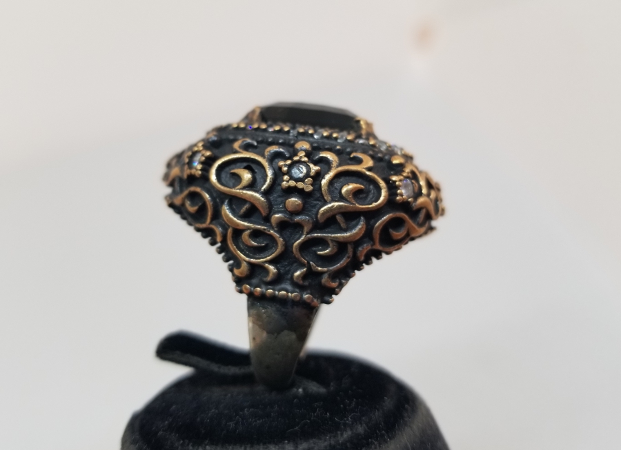 HÜRREM MODEL KABARTMA İŞÇİLİKLİ BÜYÜK BOY YÜZÜK