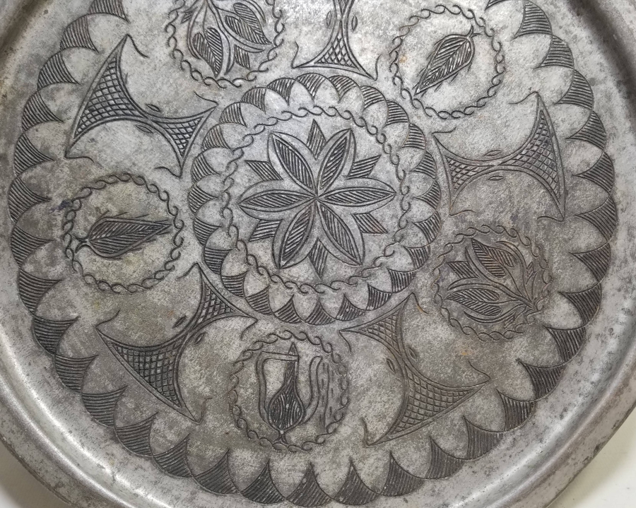 OSMANLI DÖNEMİ ÜZERİ İŞLEMELİ BAKIR AĞIR YAPILI KAHVE TEPSİSİ