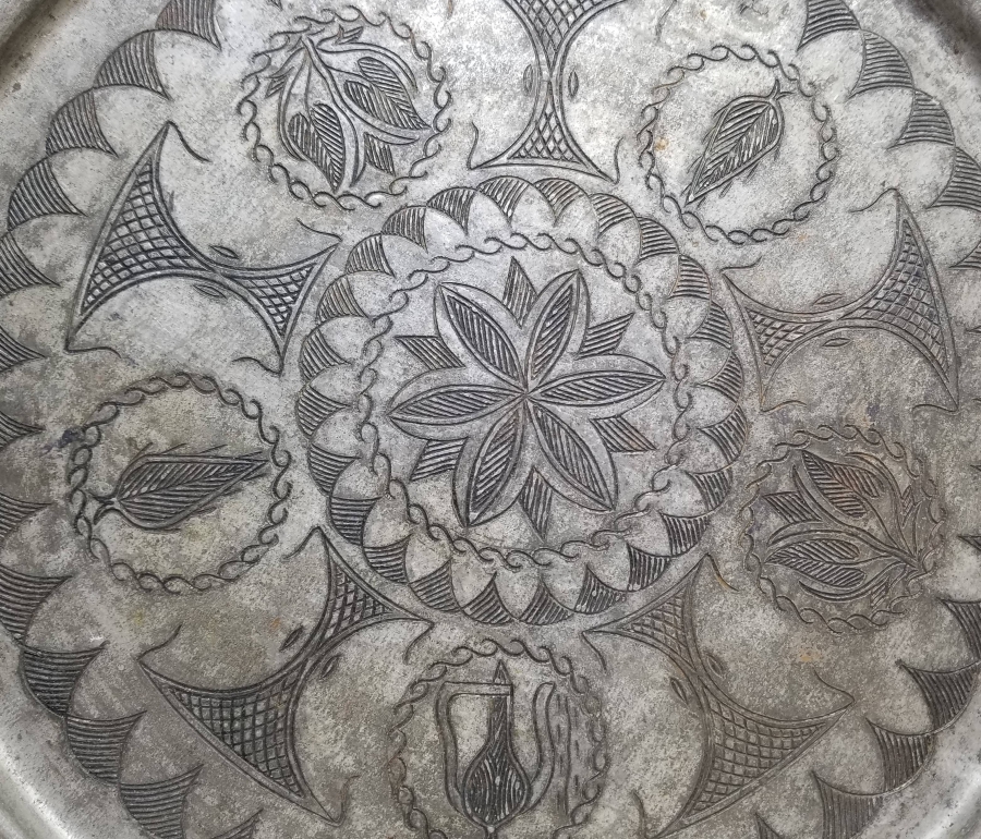 OSMANLI DÖNEMİ ÜZERİ İŞLEMELİ BAKIR AĞIR YAPILI KAHVE TEPSİSİ