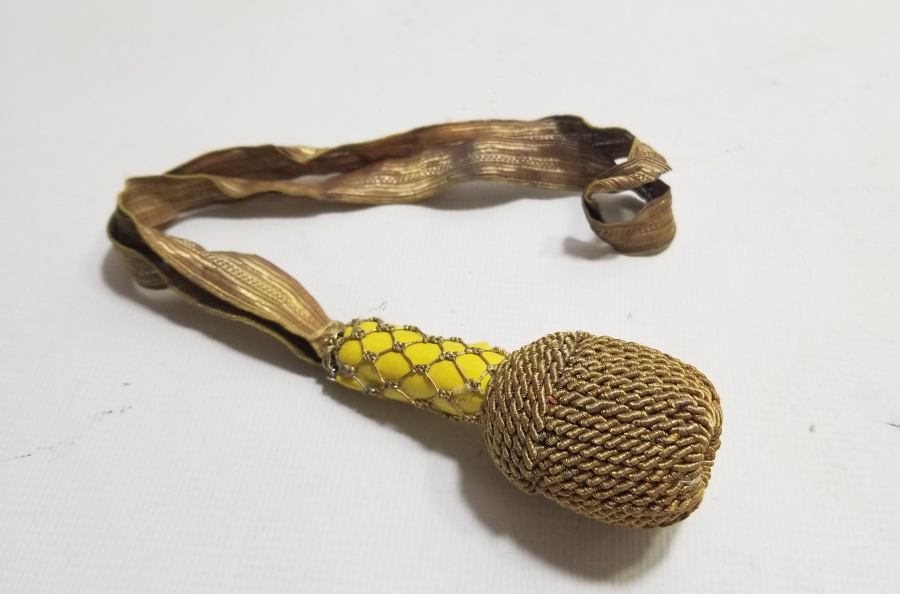 ANTİKA SUBAY KILICI PÜSKÜLÜ