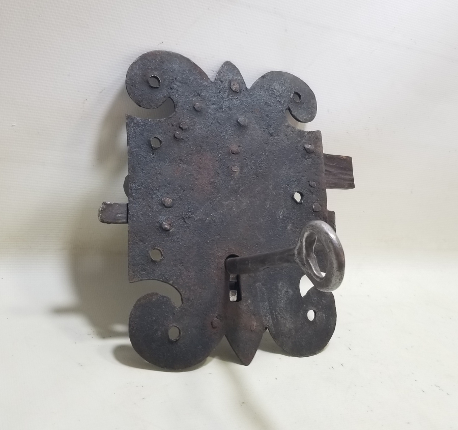 ORİJİNAL ANAHTARIYLA OSMANLI DÖNEMİ KAPI KİLİDİ