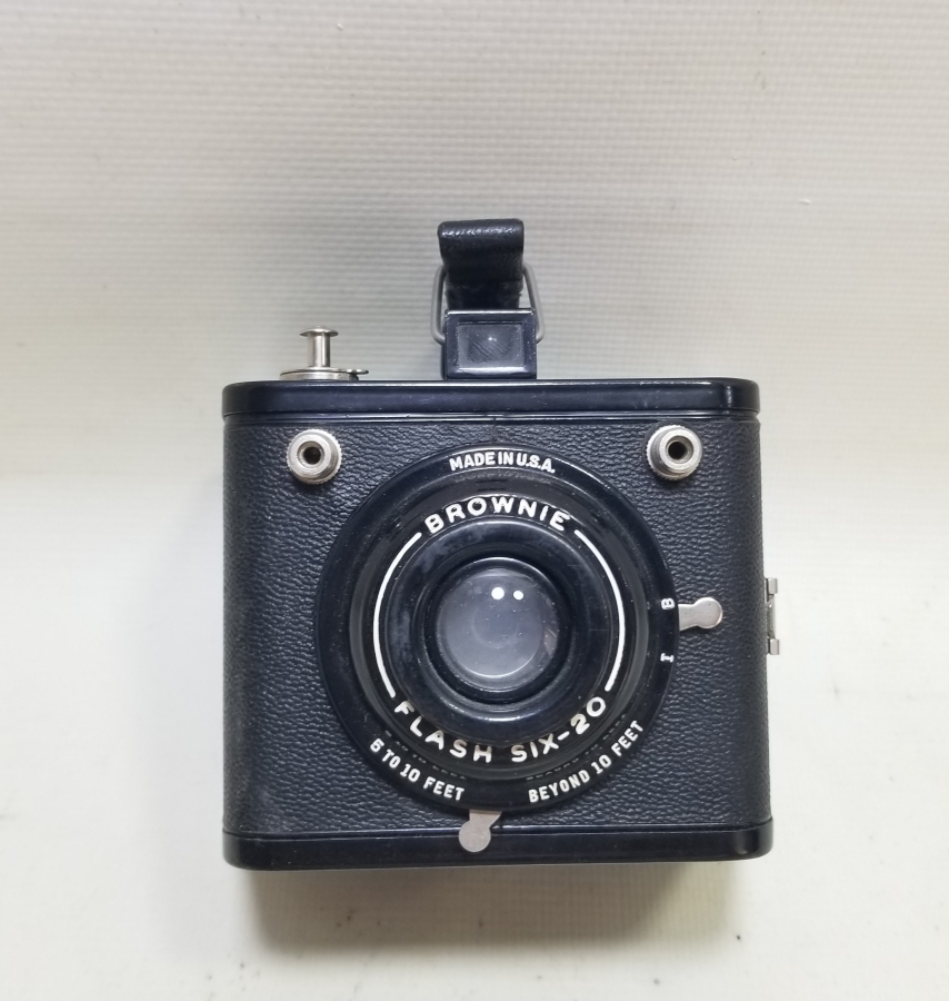 KULLANMA KILAVUZUYLA YÜKSEK KONDİSYONDA ANTİKA AMERİKAN FOTOĞRAF MAKİNESİ