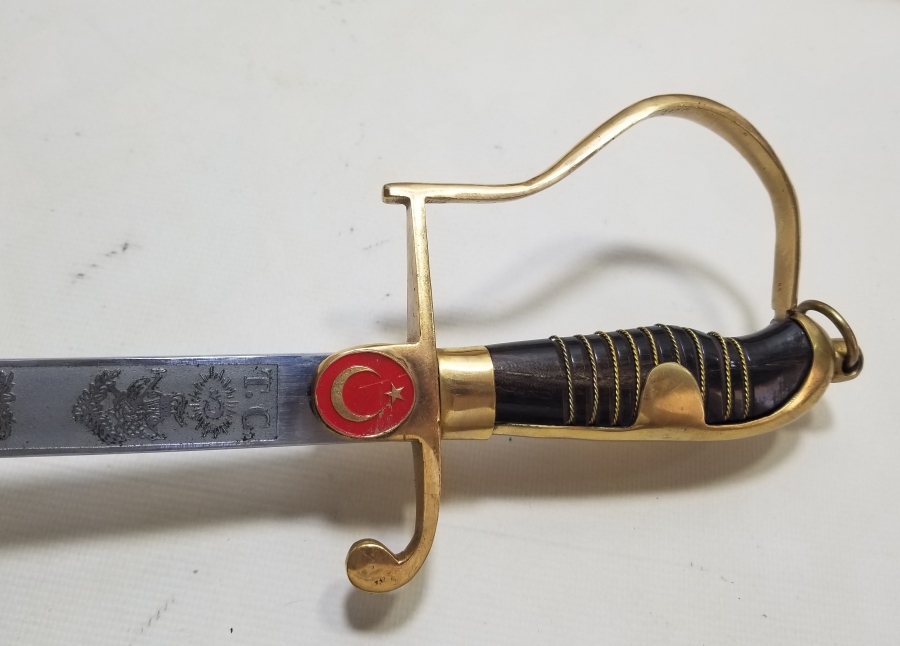 ORİJİNAL KORUMA KILIFINDA ÇİL KONDİSYONDA SUBAY KILICI