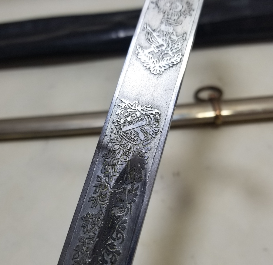 ORİJİNAL KORUMA KILIFINDA ÇİL KONDİSYONDA SUBAY KILICI