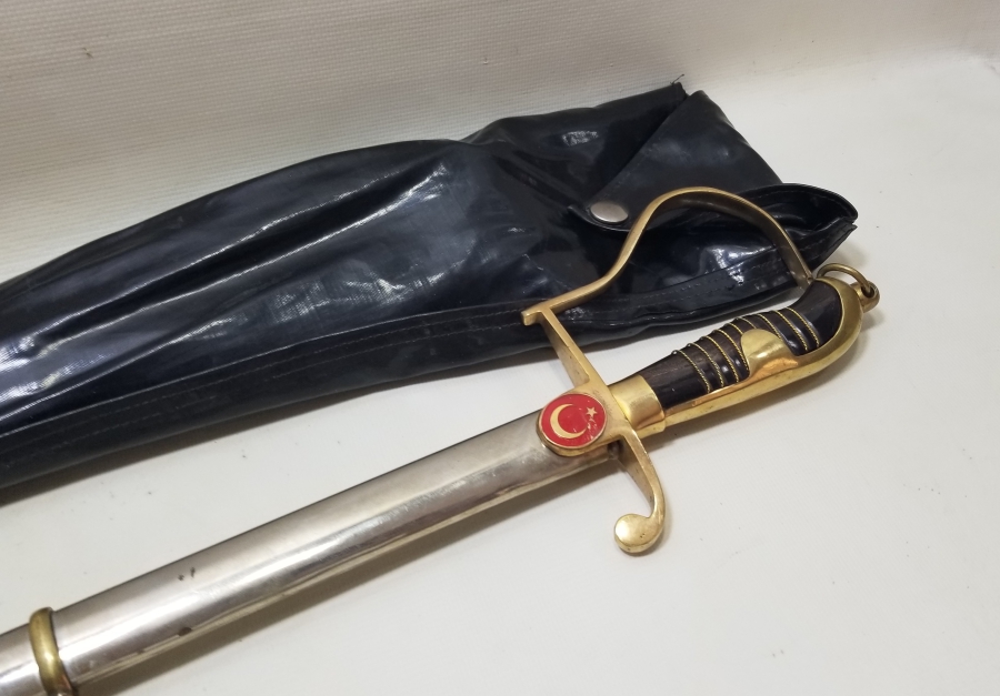 ORİJİNAL KORUMA KILIFINDA ÇİL KONDİSYONDA SUBAY KILICI