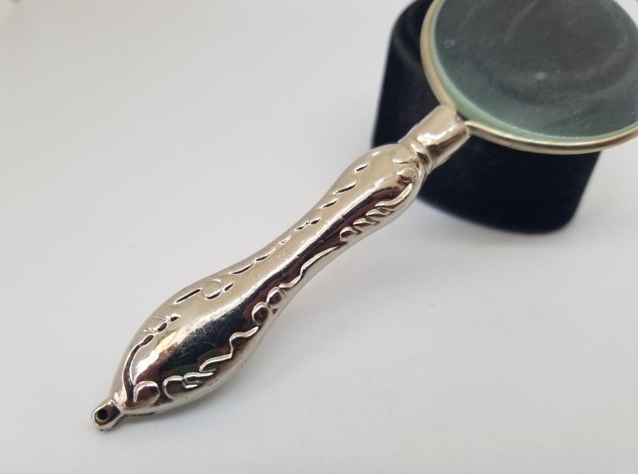 ANTİKA SAHAF BÜYÜTECİ