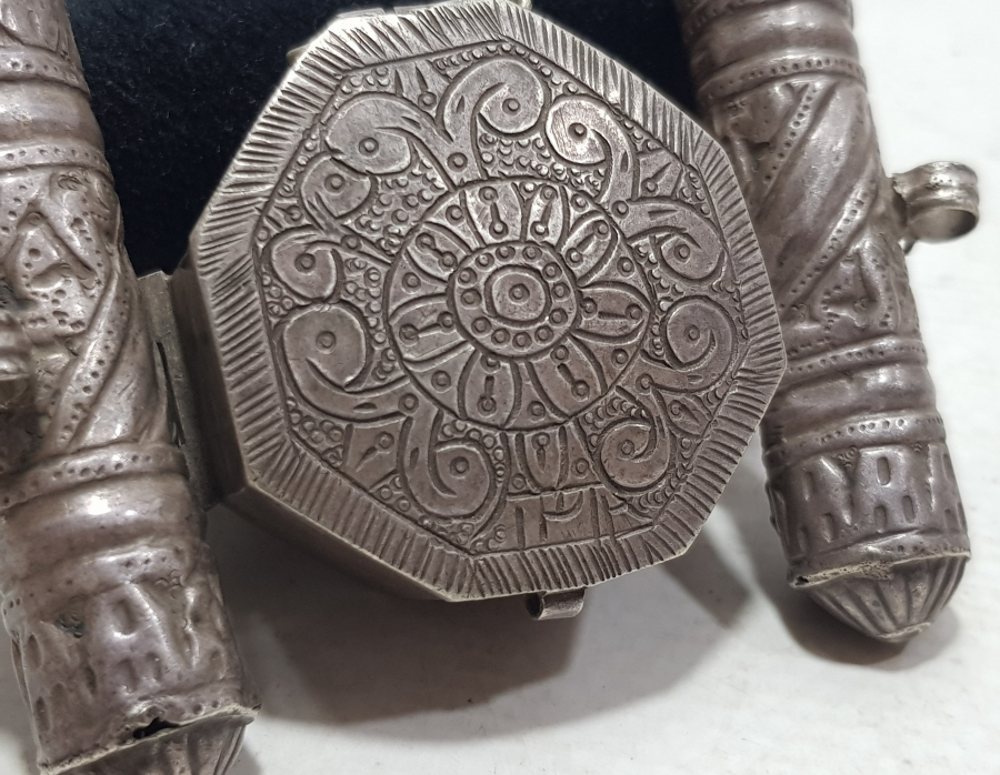 OSMANLI DÖNEMİ NADİR TİPTE GÜMÜŞ PAZUBENT