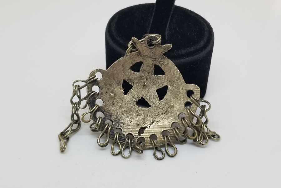 SAVAT İŞÇİLİKLİ VE AY YILDIZ FİGÜRLÜ OSMANLI DÖNEMİ FES SÜSÜ