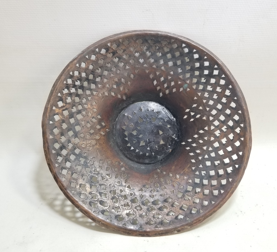 TESTERE İŞÇİLİKLİ OSMANLI DÖNEMİ KUBBELİ LENGER SÜZGECİ