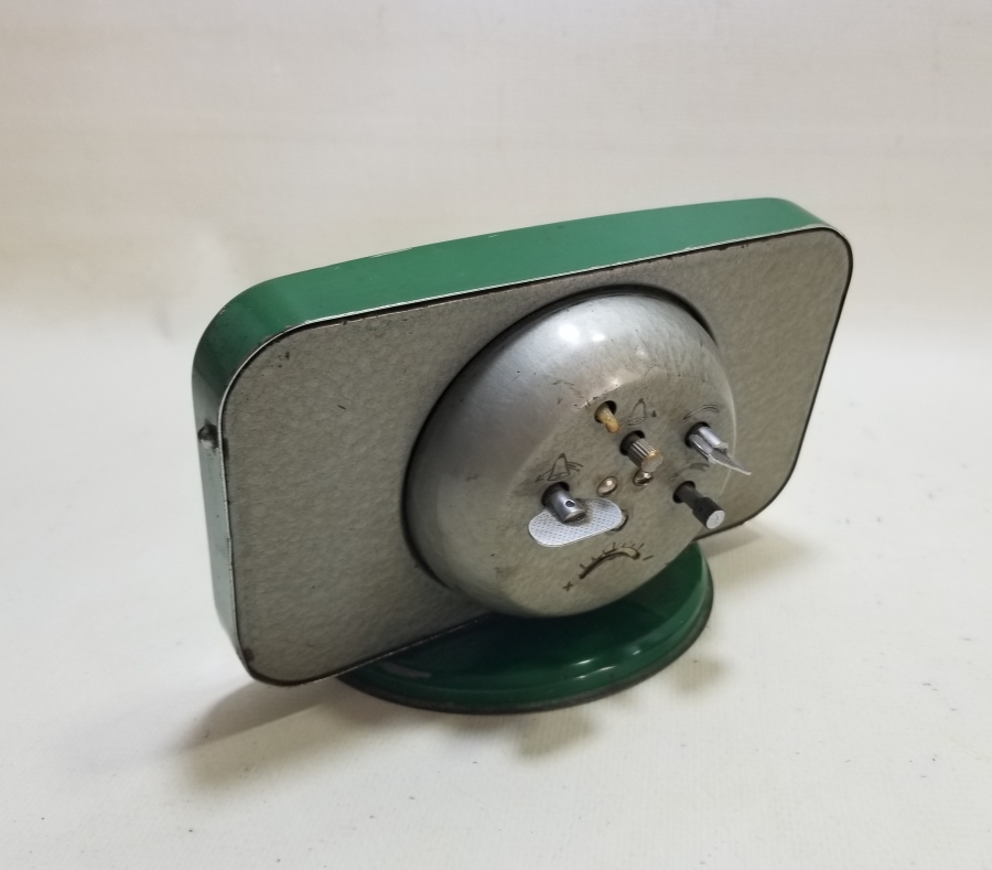 ANTİKA KURMALI MASA SAATİ