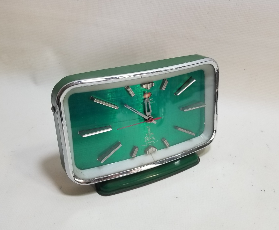 ANTİKA KURMALI MASA SAATİ