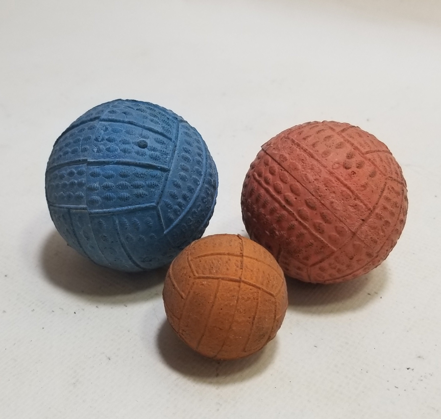 3 ADET ANTİKA OYUNCAK TOP