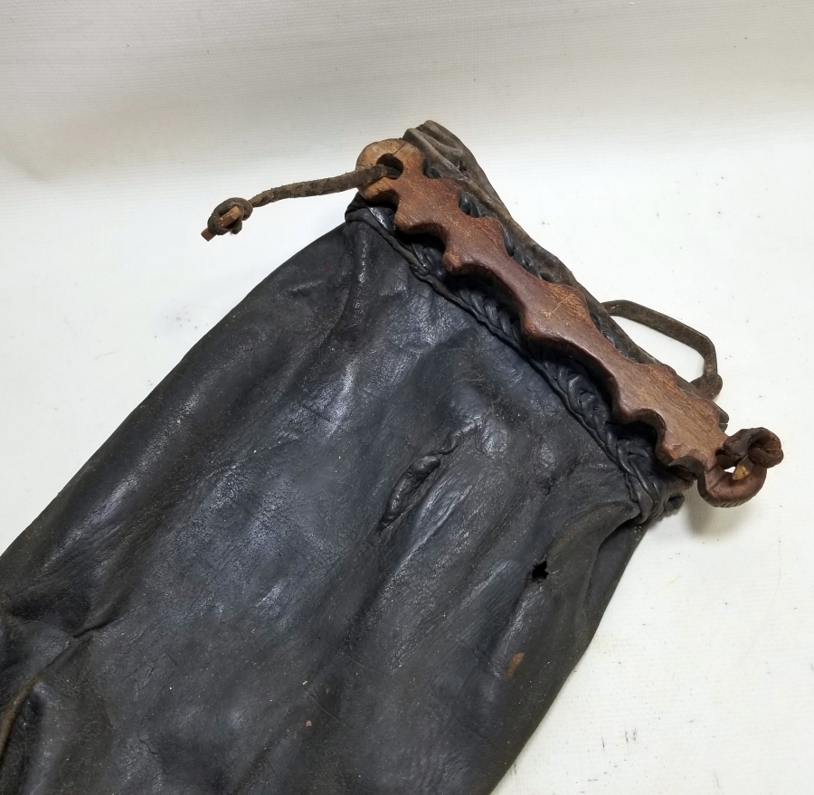 OSMANLI DÖNEMİ DERİDEN MAMUL ÇOK NADİR SADAK - OKÇU ÇANTASI