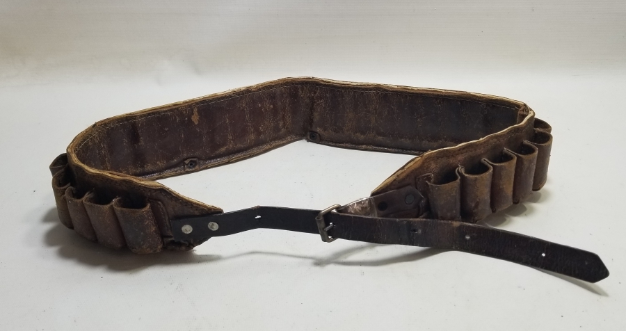 DERİDEN MAMUL EL YAPIMI ANTİKA FİŞEKLİK