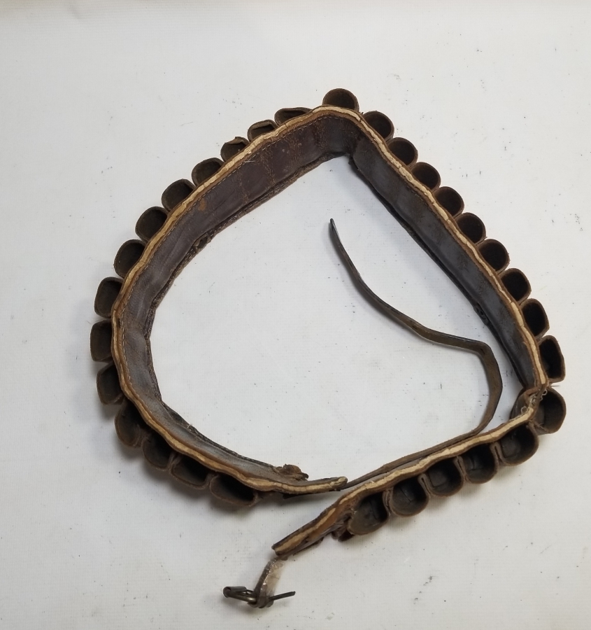 DERİDEN MAMUL EL YAPIMI ANTİKA FİŞEKLİK