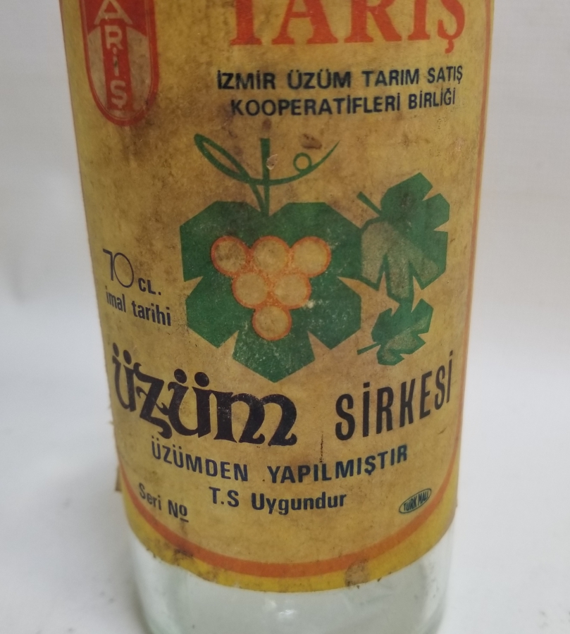 ORİJİNAL ETİKETİYLE ANTİKA ÜZÜM SİRKESİ ŞİŞESİ