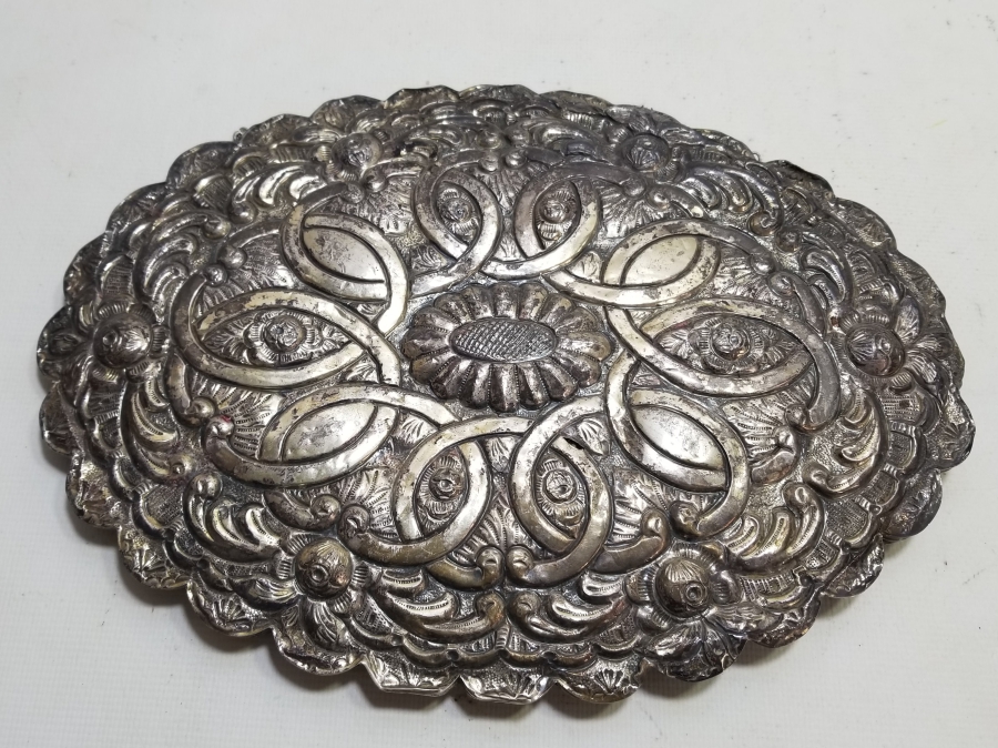 KABARTMA İŞÇİLİKLİ ANTİKA GÜMÜŞ AYNA PARÇASI