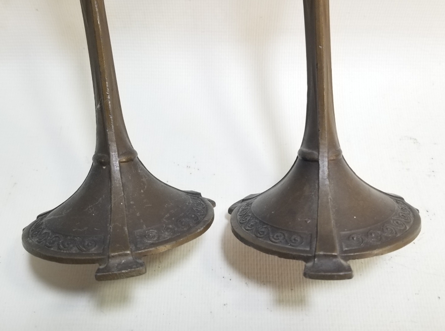 KABARTMA İŞÇİLİKLİ ANTİKA ÇİFT ŞAMDAN