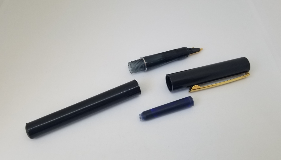 ÇİL KONDİSYONDA DOLMA KALEM