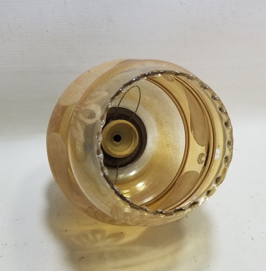 ÜZERİ PORSELEN BONCUKLU ANTİKA FRANSIZ LAMBA