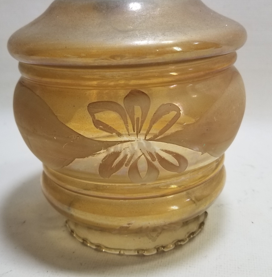 ÜZERİ PORSELEN BONCUKLU ANTİKA FRANSIZ LAMBA