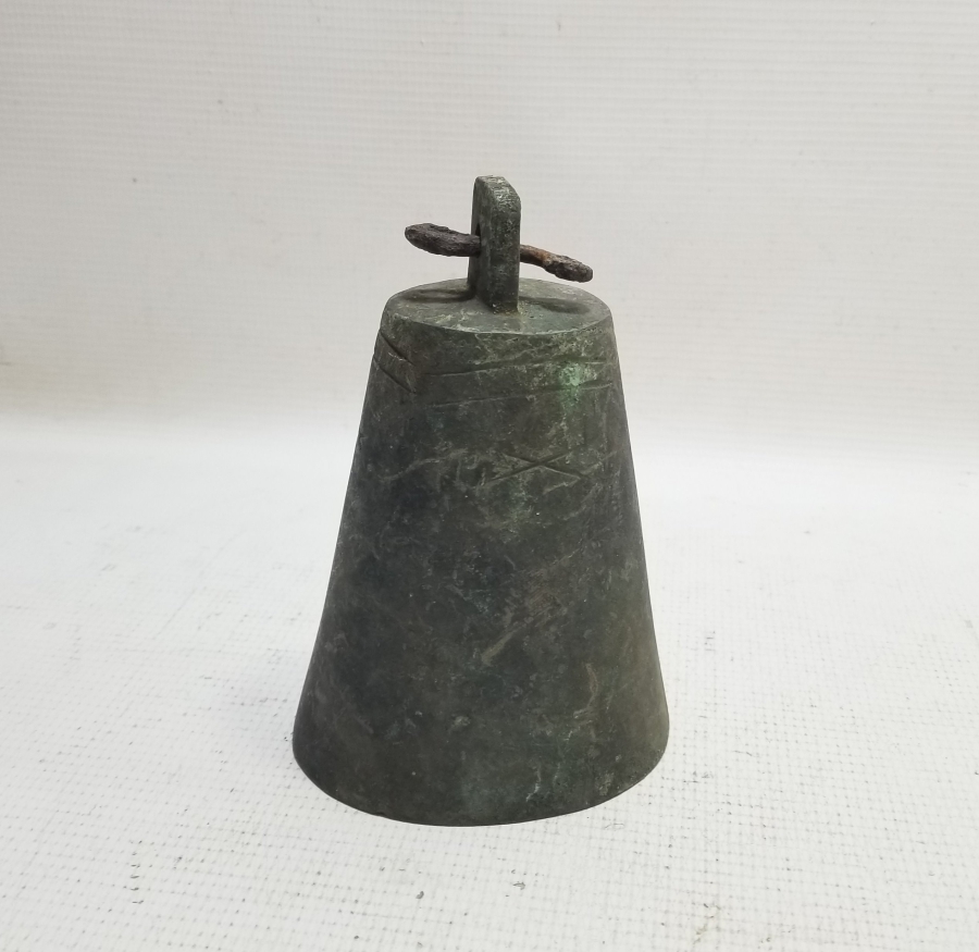 OSMANLI DÖNEMİ KABARTMA İŞÇİLİKLİ BRONZ DEVE ÇANI