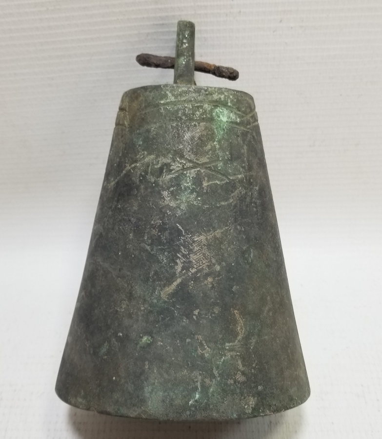 OSMANLI DÖNEMİ KABARTMA İŞÇİLİKLİ BRONZ DEVE ÇANI