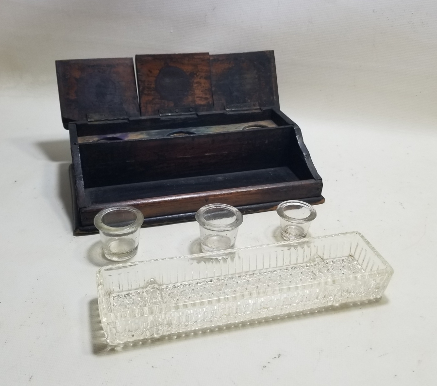 ÜZERİ OSMANLICA YAZILI VE FİLDİŞİ APLİKLİ OSMANLI DÖNEMİ YAZI TAKIMI