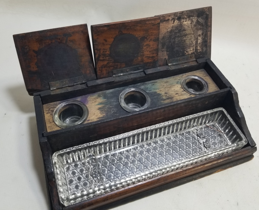 ÜZERİ OSMANLICA YAZILI VE FİLDİŞİ APLİKLİ OSMANLI DÖNEMİ YAZI TAKIMI