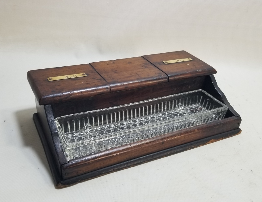 ÜZERİ OSMANLICA YAZILI VE FİLDİŞİ APLİKLİ OSMANLI DÖNEMİ YAZI TAKIMI