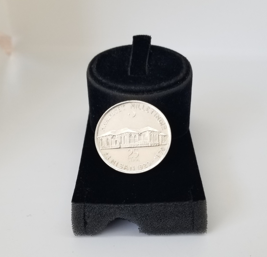 CUMHURİYETİN İLANININ 50. YILINA ÖZEL BASTIRILMIŞ GÜMÜŞ HATIRA PARA