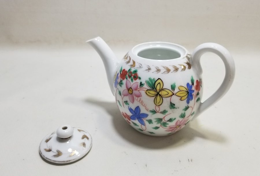 OSMANLI DÖNEMİ EL BOYAMA KUZNETSOV PORSELEN ÇAYDANLIK