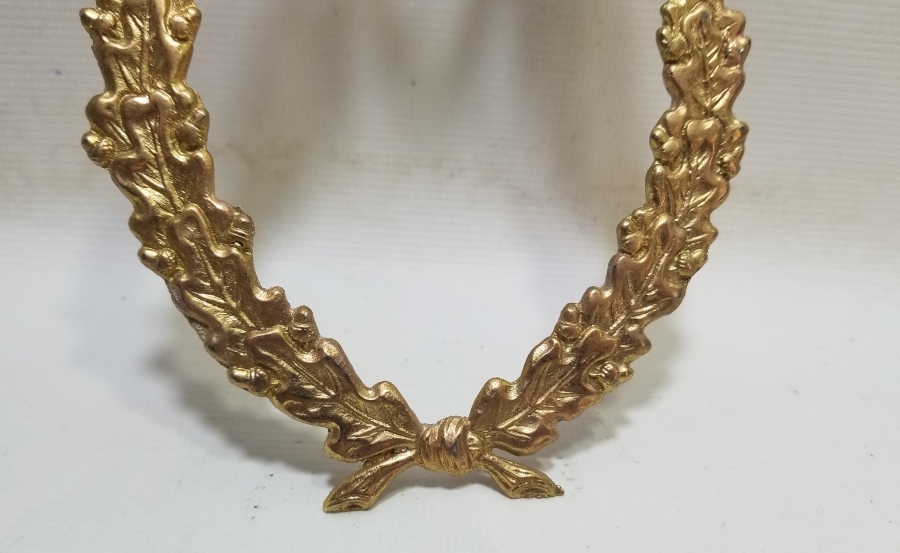 KABARTMA İŞÇİLİKLİ VE AY YILDIZ FİGÜRLÜ ASKERİ APLİK