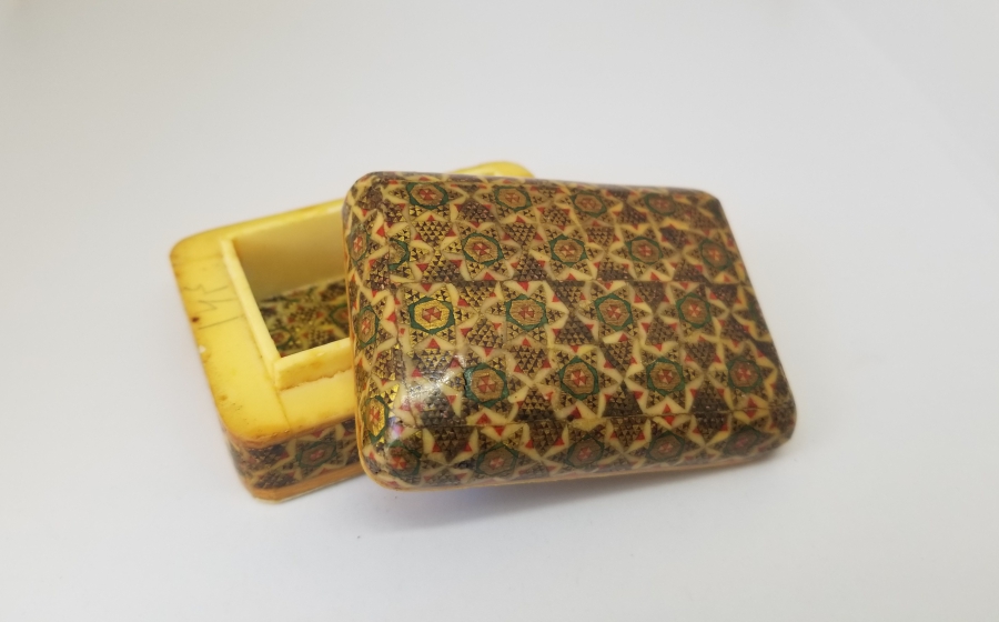 HATEM İŞİ ANTİKA KAPAKLI KUTU