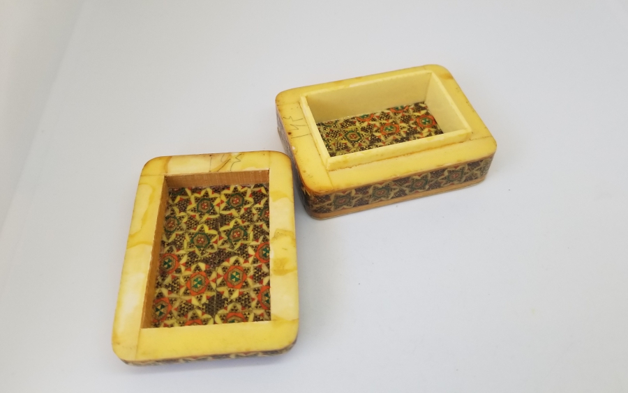 HATEM İŞİ ANTİKA KAPAKLI KUTU