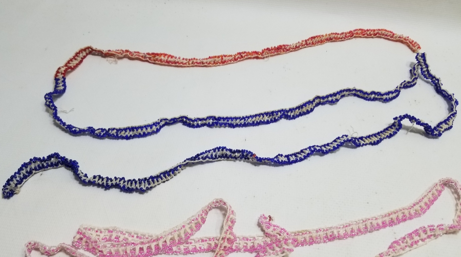 EL İŞİ ANTİKA BONCUKLU YAZMA KENARI LOTU