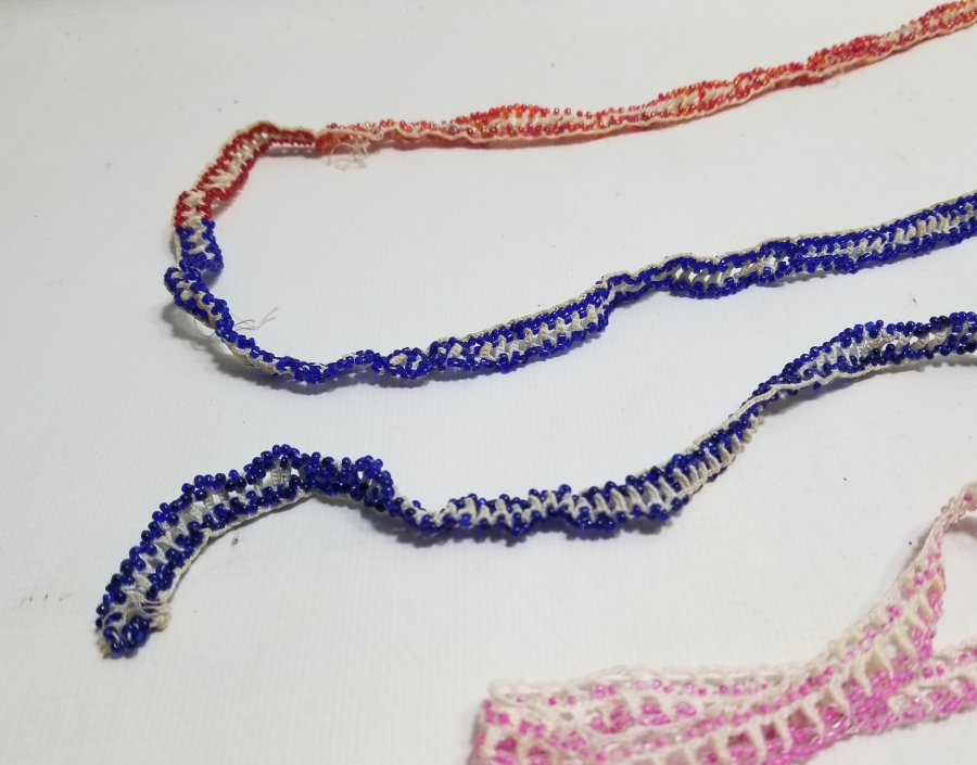 EL İŞİ ANTİKA BONCUKLU YAZMA KENARI LOTU