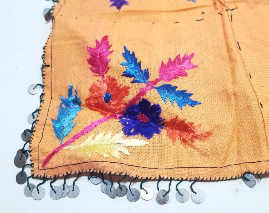 OSMANLI DÖNEMİ DÖRT KÖŞESİ İŞLİ KULLANILMAMIŞ GELİN ÇEVRESİ