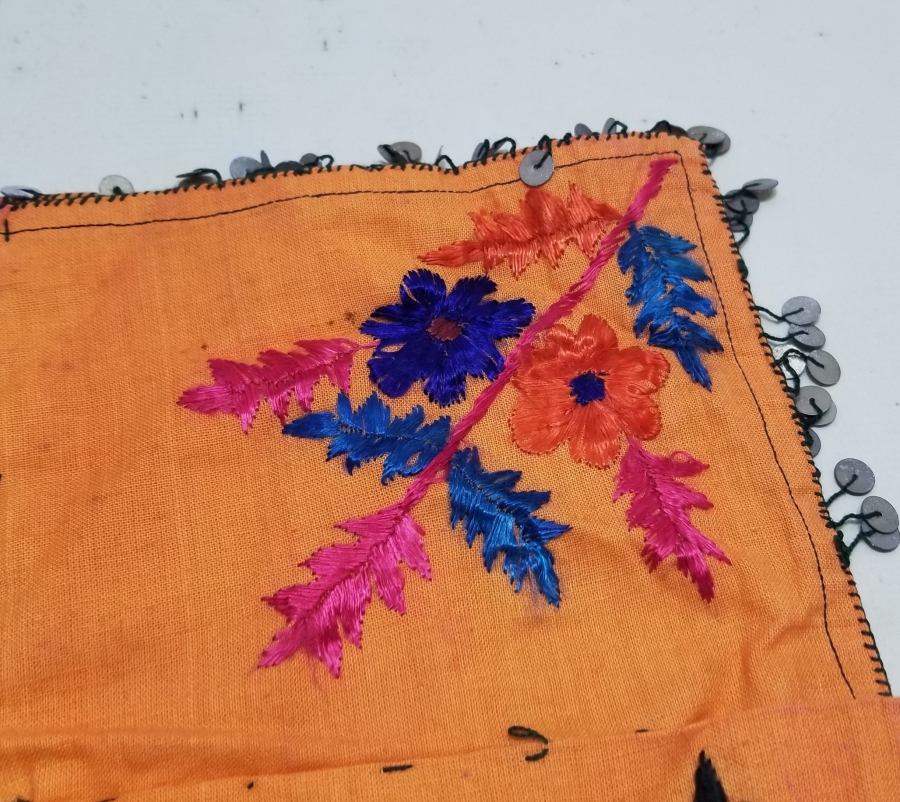 OSMANLI DÖNEMİ DÖRT KÖŞESİ İŞLİ KULLANILMAMIŞ GELİN ÇEVRESİ