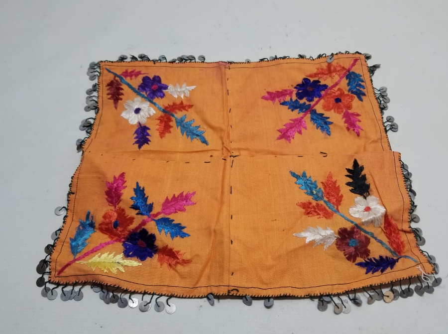 OSMANLI DÖNEMİ DÖRT KÖŞESİ İŞLİ KULLANILMAMIŞ GELİN ÇEVRESİ