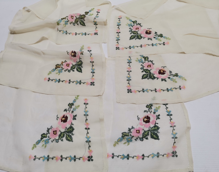 KANAVİÇE İŞÇİLİKLİ ANTİKA PEÇETE TAKIMI