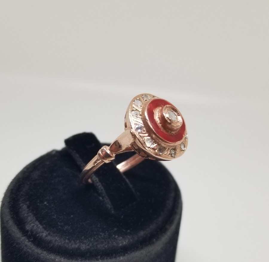 MİNE İŞÇİLİKLİ VE ELMAS TAŞLI ALTIN KAPLAMA YÜZÜK