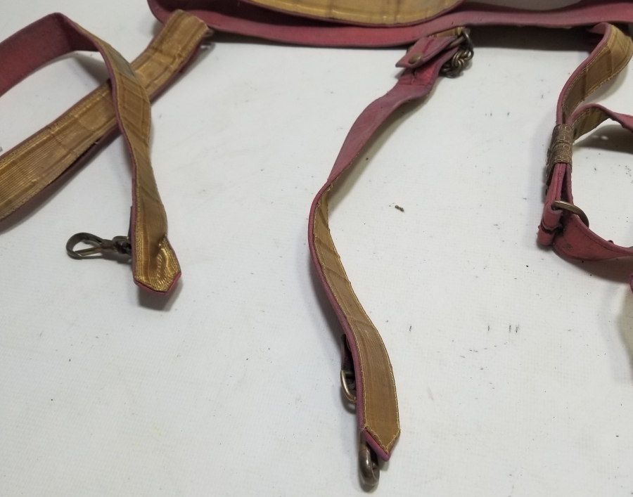 CUMHURİYET BAŞLARI NADİR TİPTE ALTIN SIRMALI SUBAY KEMERİ