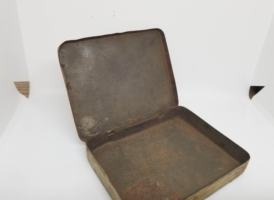 OSMANLI DÖNEMİ ÜZERİ OSMANLICA YAZILI SİGARA TABAKASI