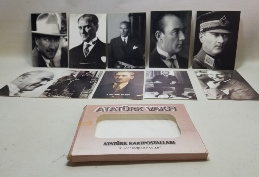 ATATÜRK VAKFI TARAFINDAN VERİLMİŞ ATATÜRK KARTPOSTALLARI LOTU