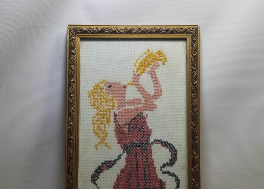 ORİJİNAL ÇERÇEVESİNDE KANAVİÇE İŞÇİLİKLİ ANTİKA PANO