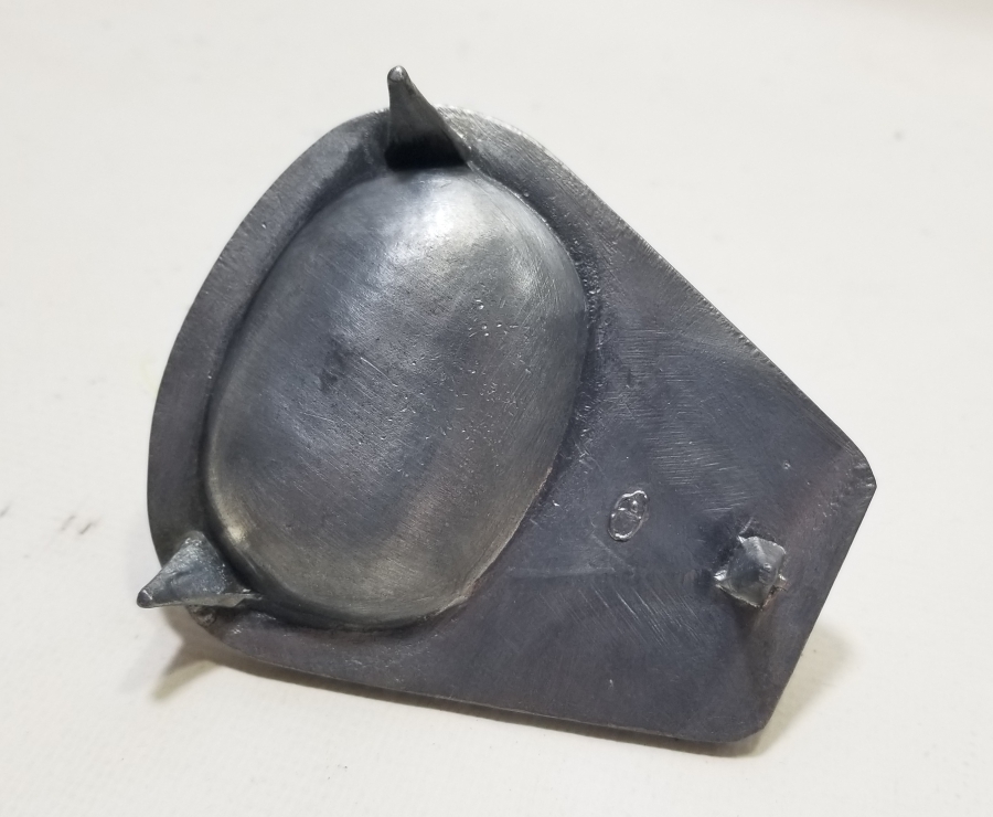 KABARTMA İŞÇİLİKLİ ANTİKA KÜLLÜK